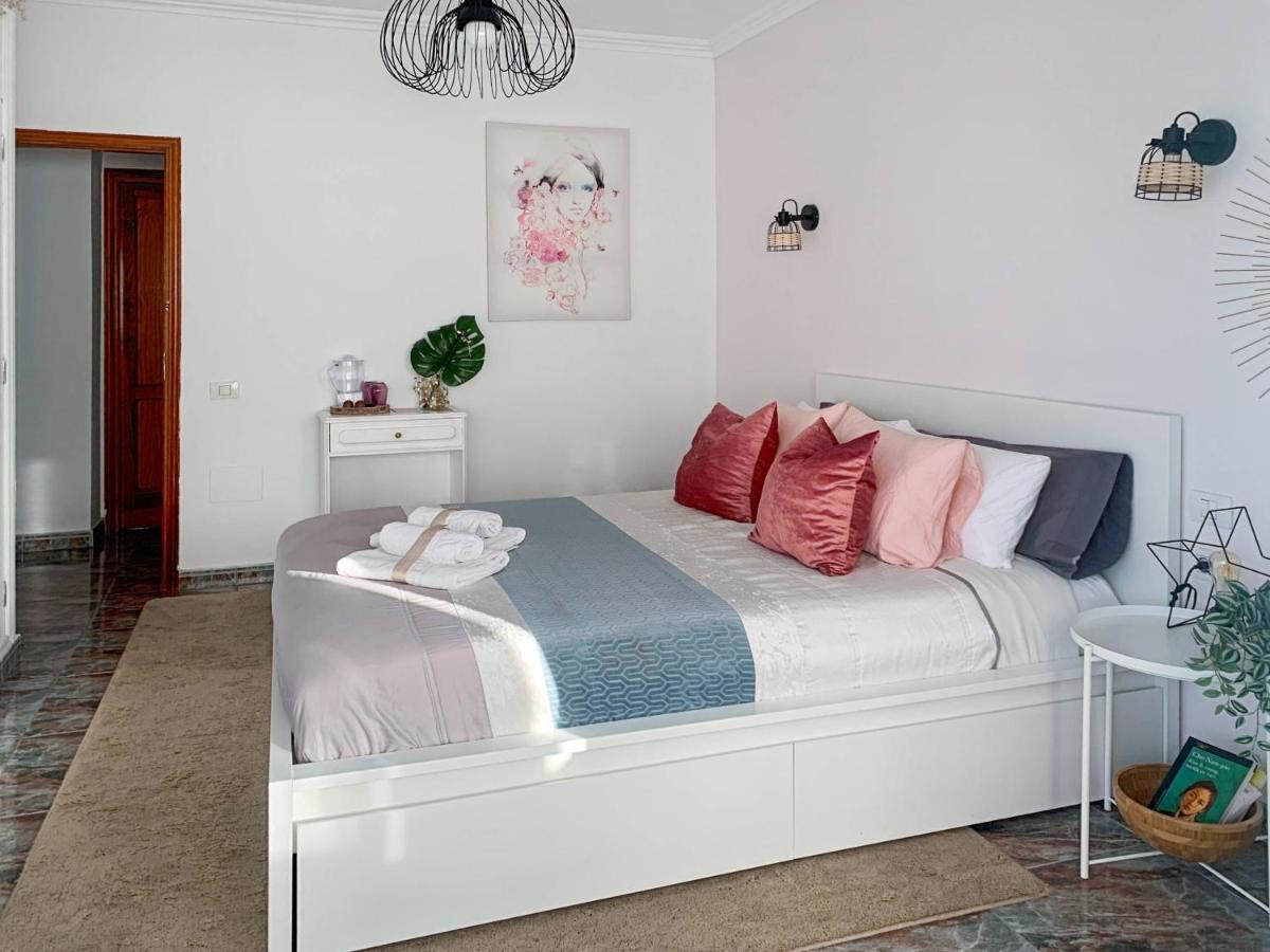 Habitaciones Privadas Cerca De La Playa Y Aeropuerto En Casa Compartida Con Otros Huespedes Playa Honda  Exteriör bild